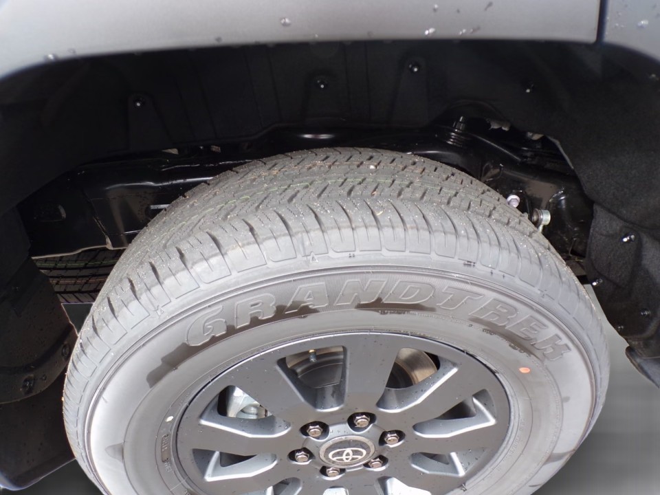 Toyota Land Cruiser Executive - foto 18