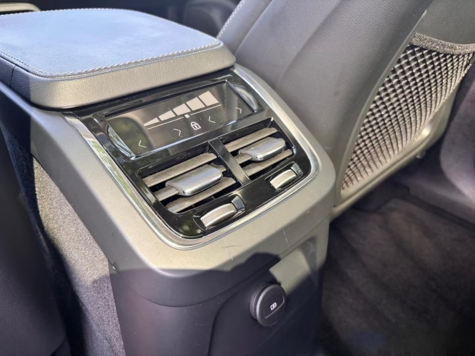 Volvo XC 90 T8 AWD Inscription - foto 21
