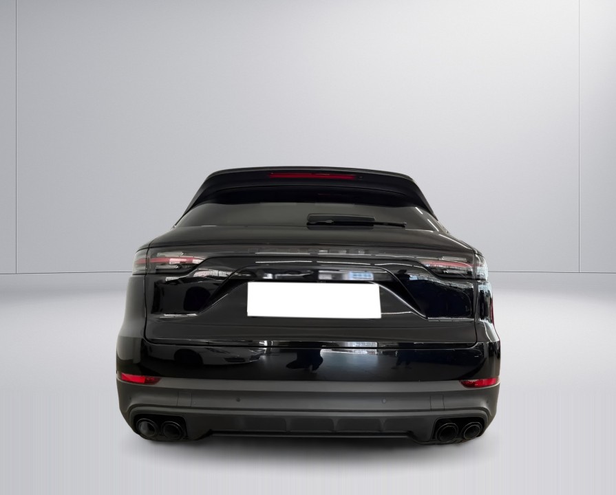 Porsche Cayenne (3)