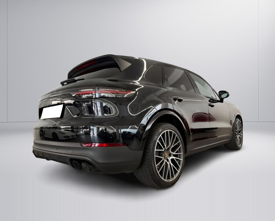 Porsche Cayenne (2)
