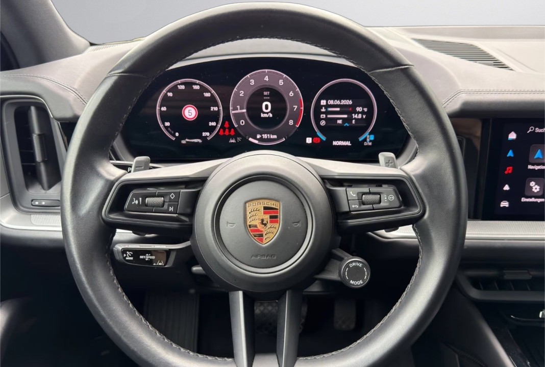 Porsche Cayenne - foto 12