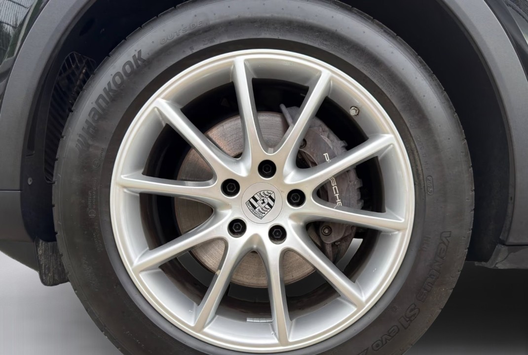 Porsche Cayenne - foto 21