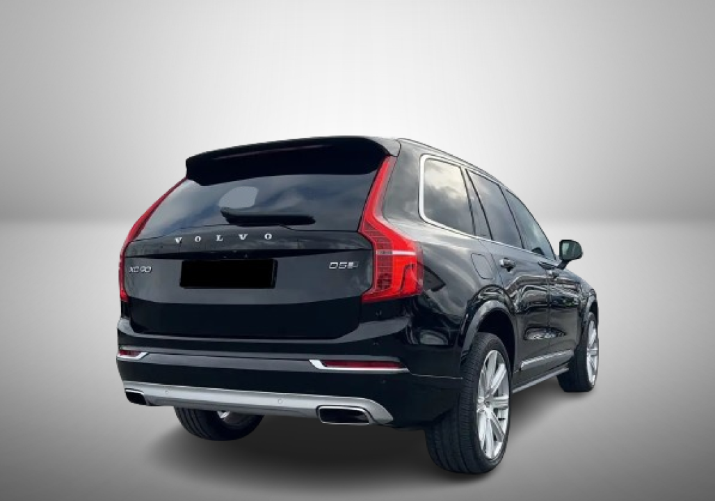 Volvo XC 90 D5 AWD Inscription (5)