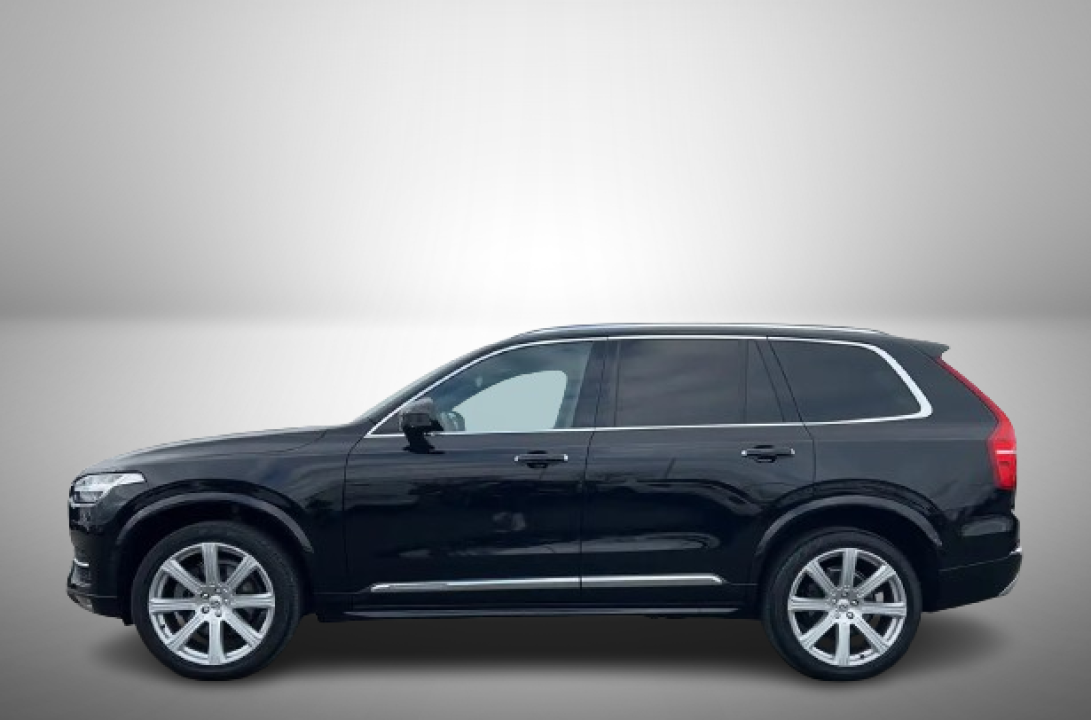 Volvo XC 90 D5 AWD Inscription (2)