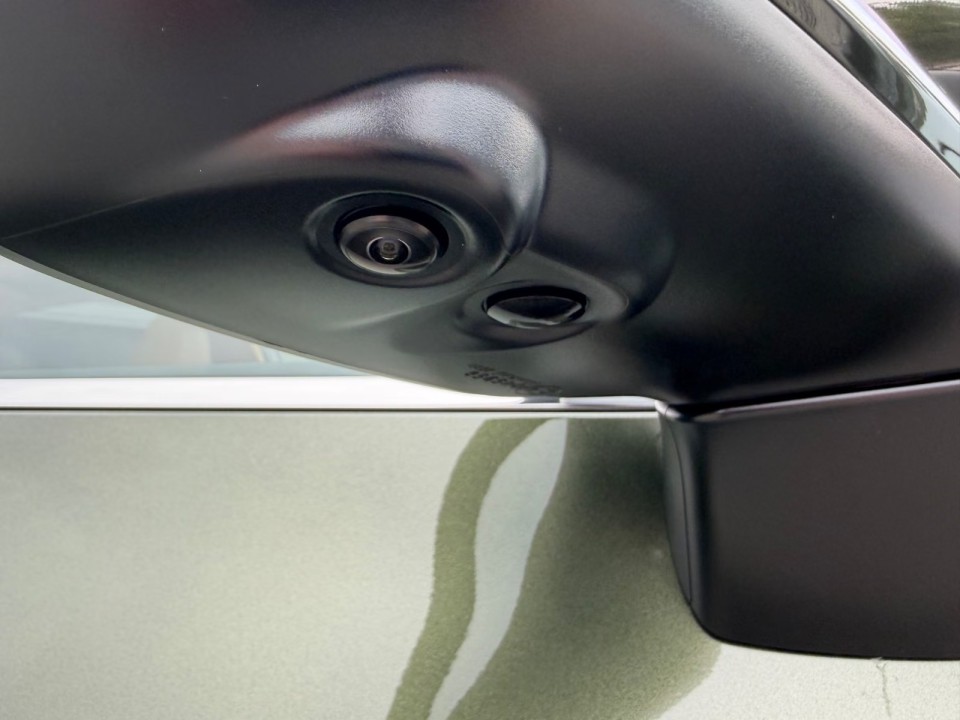 Lexus Seria NX 450h+ - foto 30
