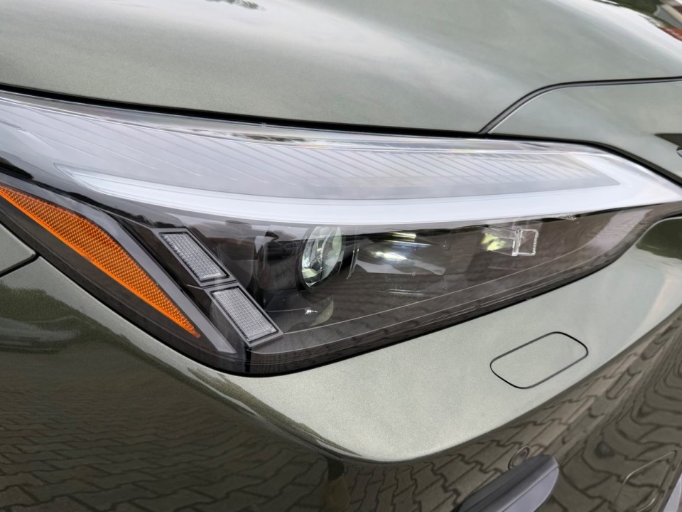 Lexus Seria NX 450h+ - foto 44