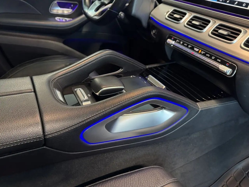 Mercedes-Benz GLS 400d 4MATIC AMG Line - foto 11