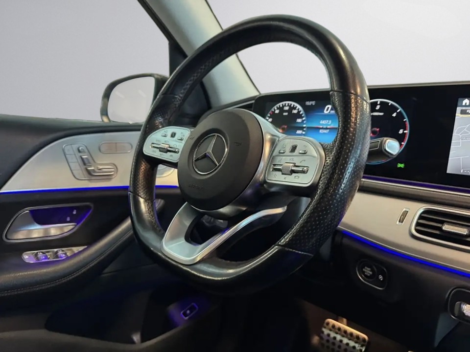 Mercedes-Benz GLS 400d 4MATIC AMG Line (5)