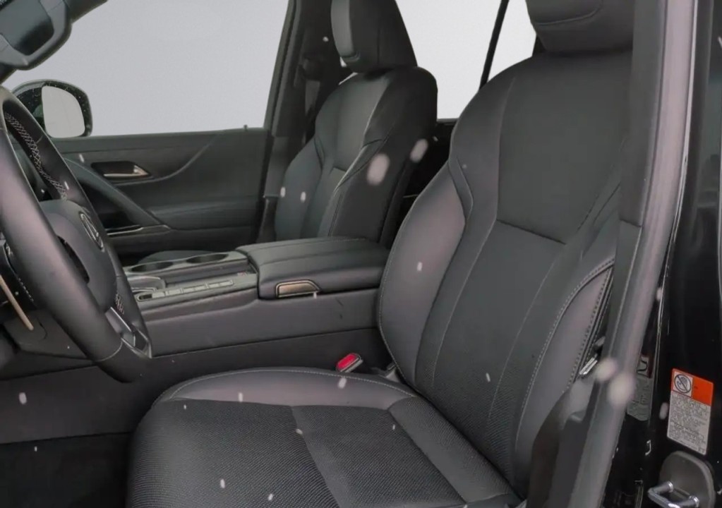 Lexus Seria LX 700h Overtrail - foto 9