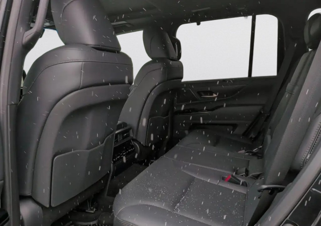 Lexus Seria LX 700h Overtrail - foto 17
