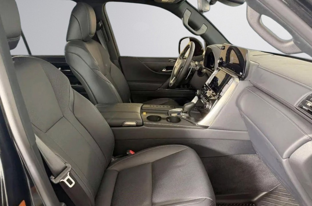 Lexus Seria LX 700h Overtrail - foto 13