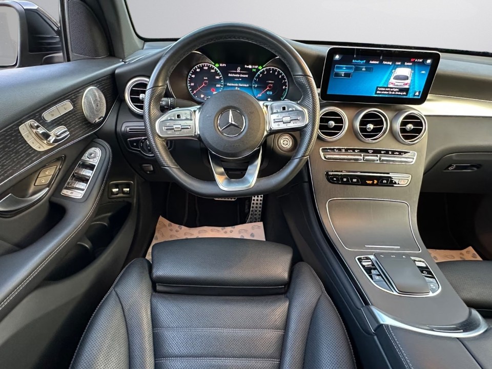 Mercedes-Benz GLC Coupé 300e 4MATIC AMG Line - foto 7