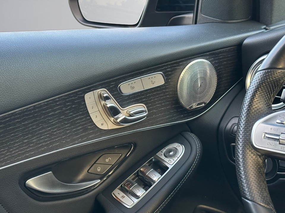 Mercedes-Benz GLC Coupé 300e 4MATIC AMG Line - foto 20