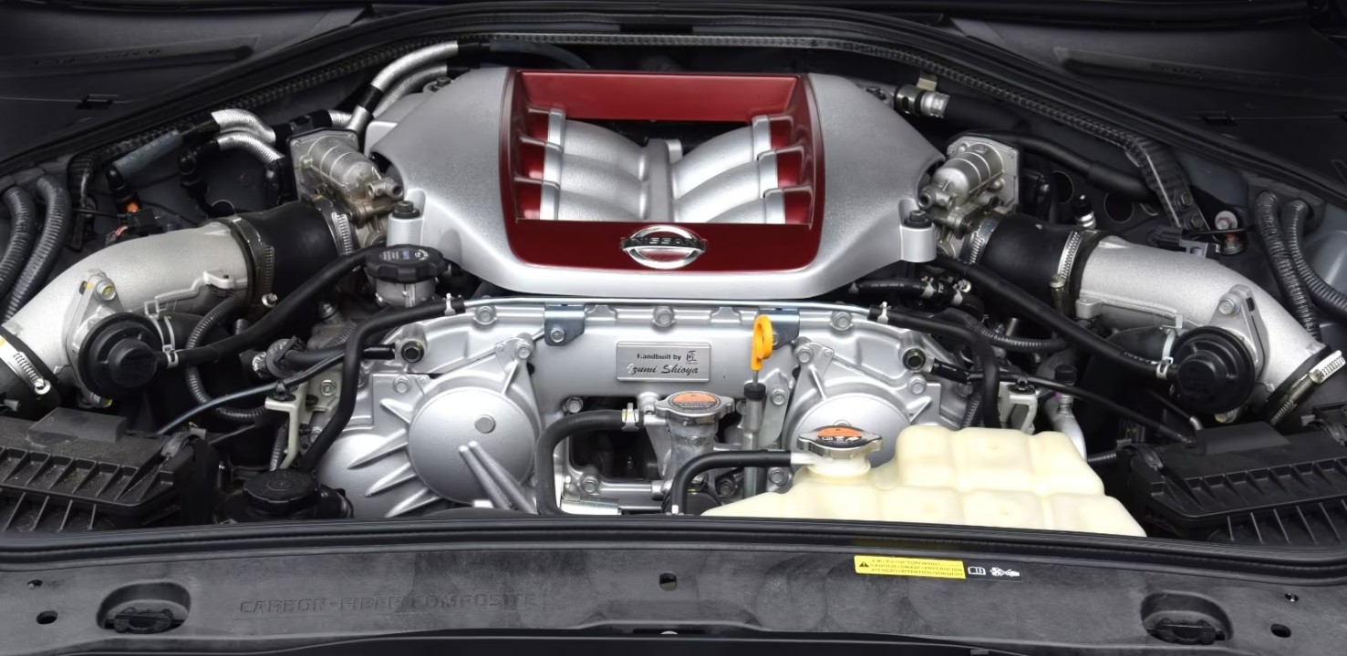 Nissan GT-R Track Edition - foto 16