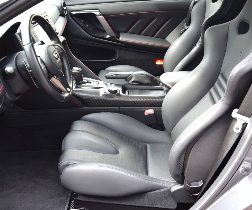 Nissan GT-R Track Edition - foto 8