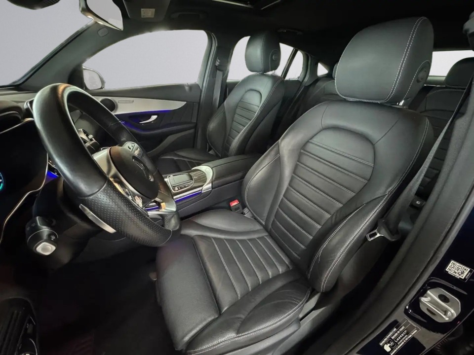 Mercedes-Benz GLC Coupé 300e 4MATIC AMG - foto 6