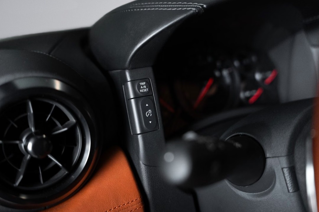 Nissan GT-R Premium Edition - foto 11