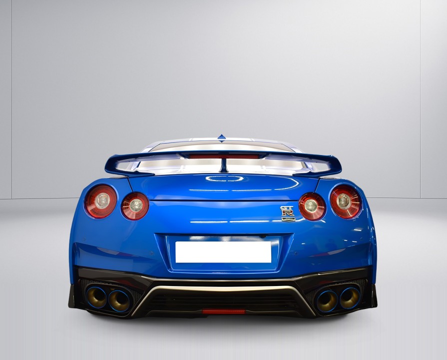 Nissan GT-R (4)