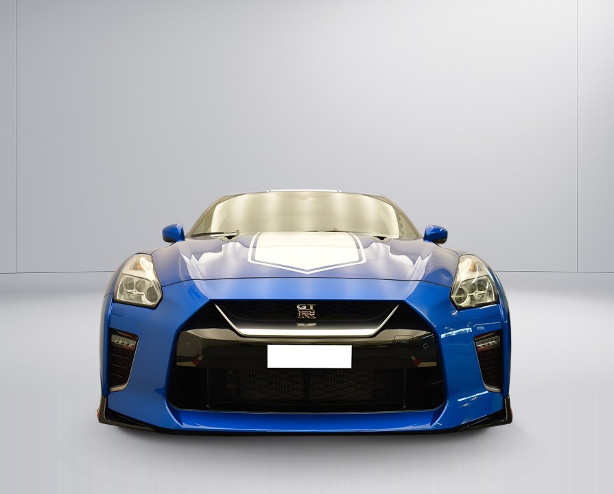 Nissan GT-R (2)
