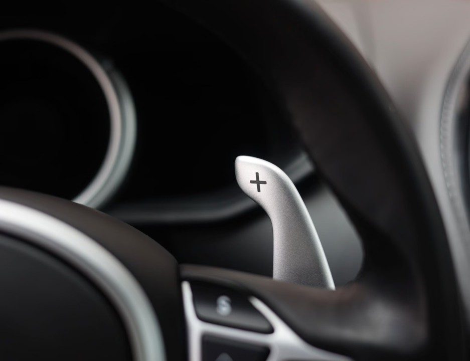 Aston Martin DB11 - foto 14