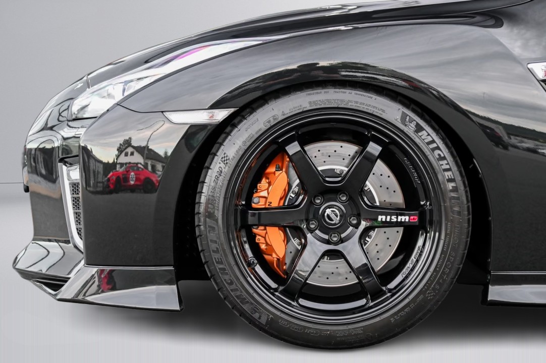 Nissan GT-R Black Edition - foto 34