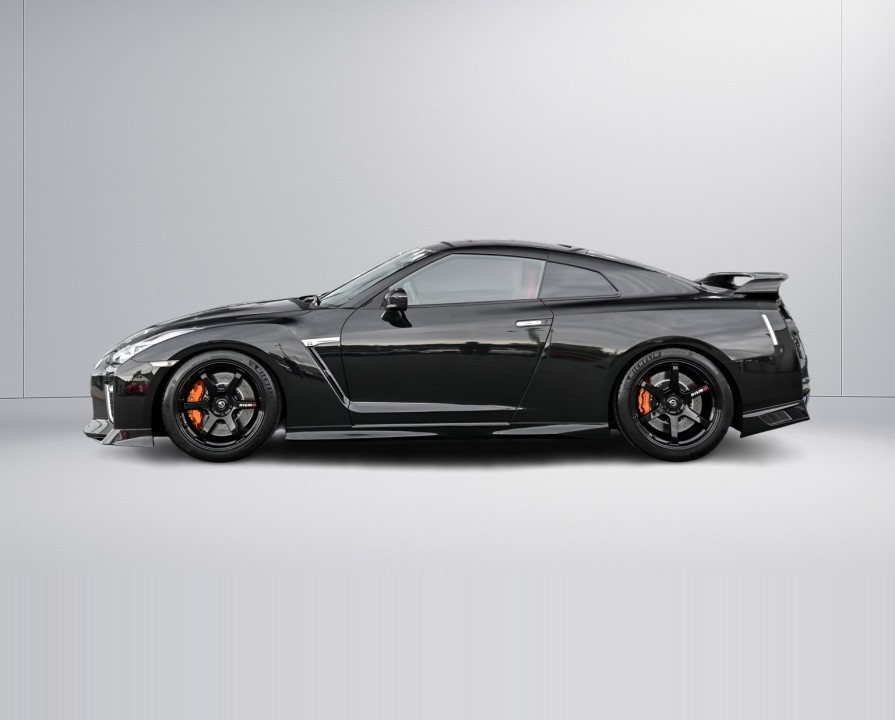 Nissan GT-R Black Edition - foto 9