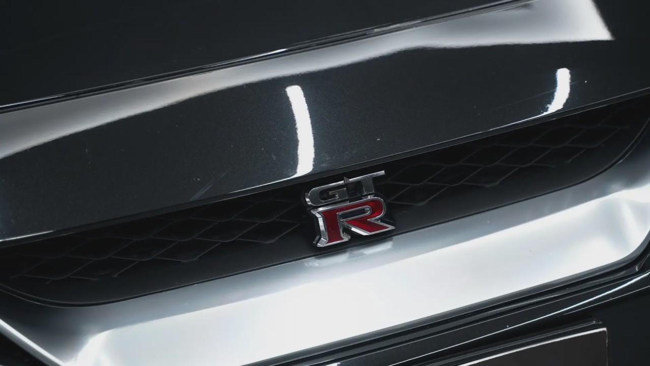 Nissan GT-R - foto 25