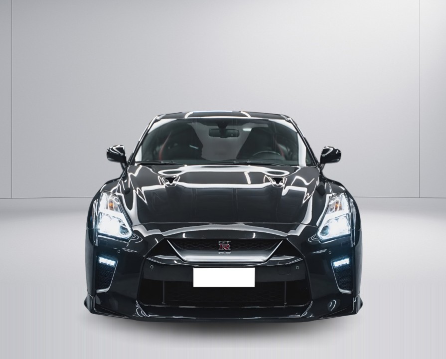 Nissan GT-R (2)