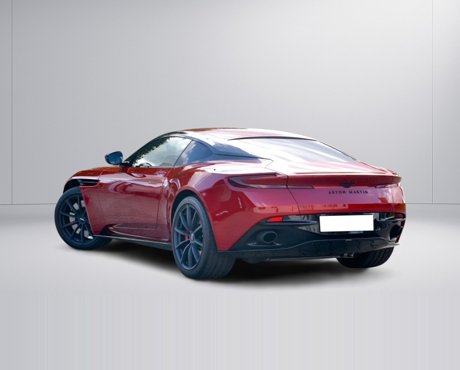 Aston Martin DB11 V12 - foto 7