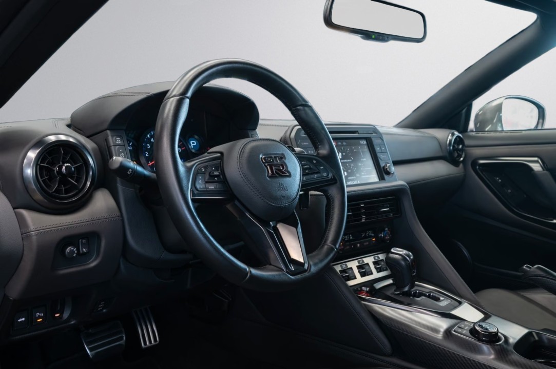Nissan GT-R Prestige - foto 8