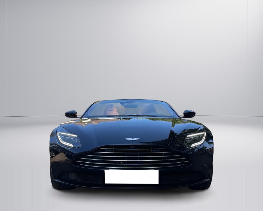 Aston Martin DB11 Volante (2)