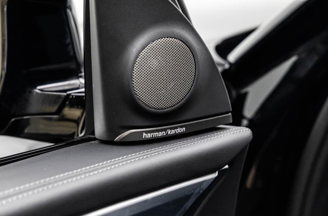 BMW XM 50e - foto 26