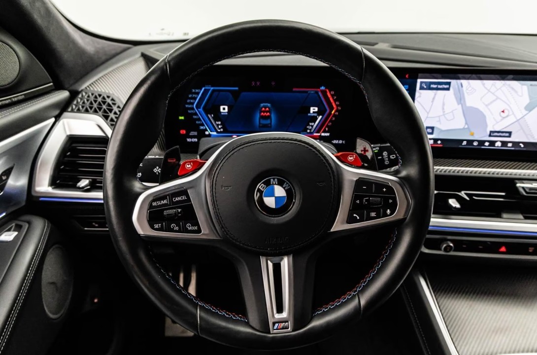 BMW XM 50e - foto 10
