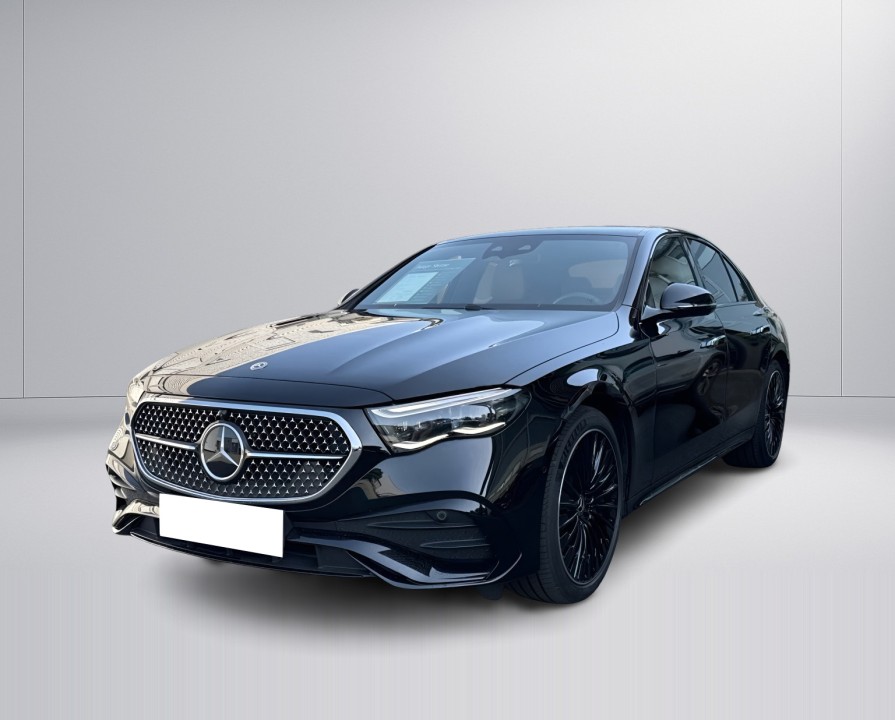 Mercedes-Benz E 300e AMG - foto 7