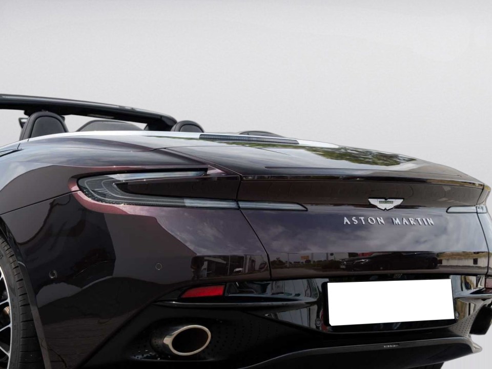Aston Martin DB11 Volante - foto 36
