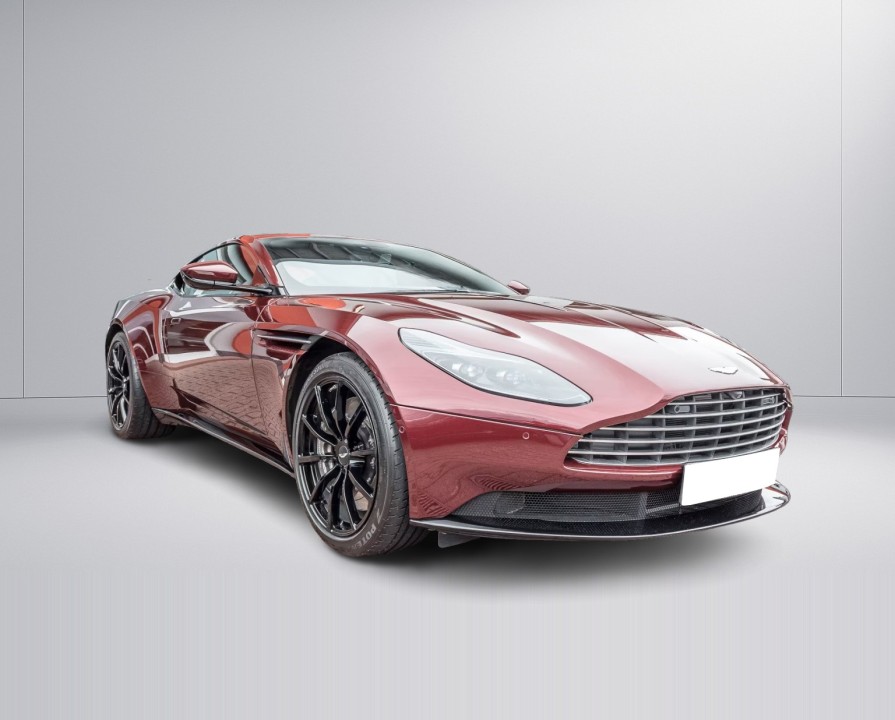 Aston Martin DB11 V12