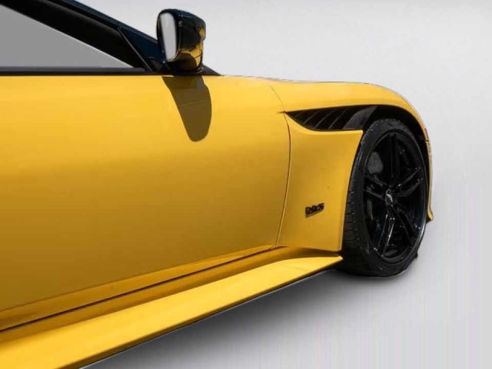 Aston Martin DBS Volante - foto 26