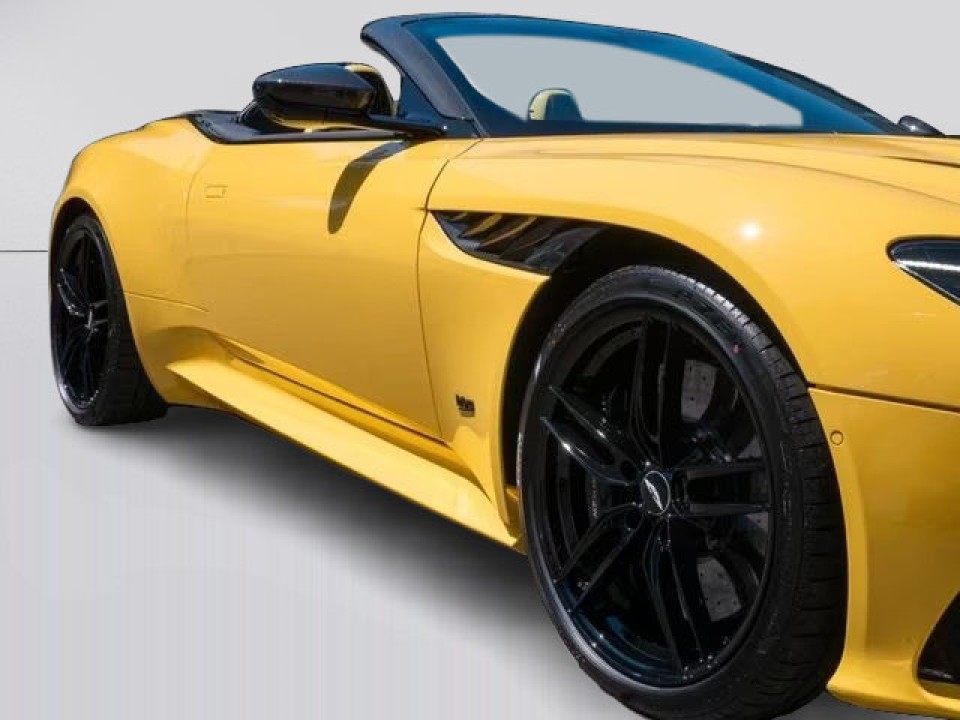 Aston Martin DBS Volante - foto 29