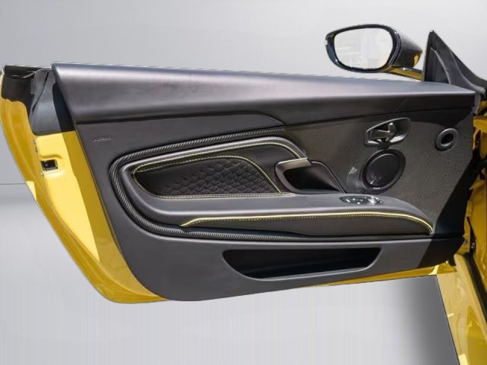 Aston Martin DBS Volante - foto 24