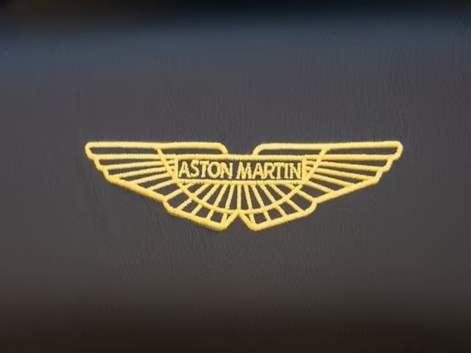 Aston Martin DBS Volante - foto 19