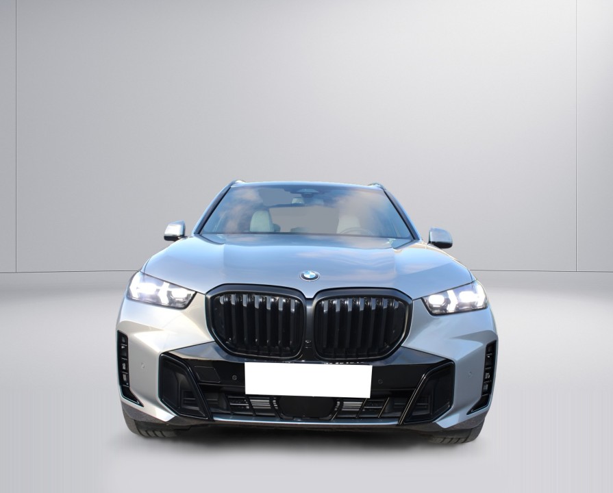 BMW X5 xDrive30d M-Sport (2)