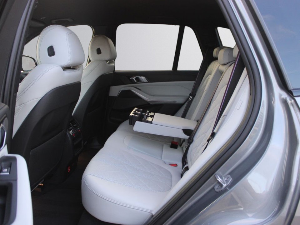 BMW X5 xDrive30d M-Sport - foto 8