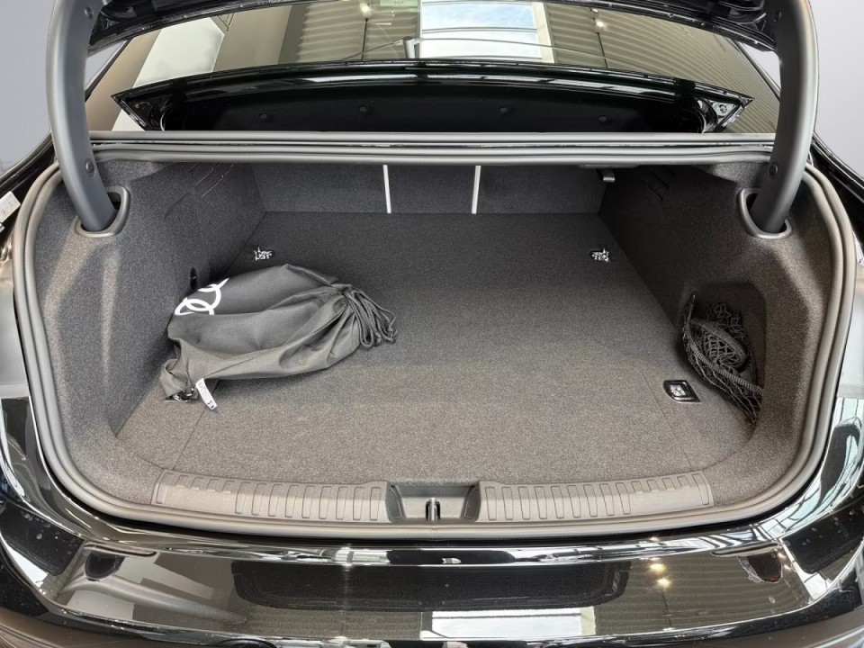 Audi A6 Limousine e-hybrid quattro - foto 15