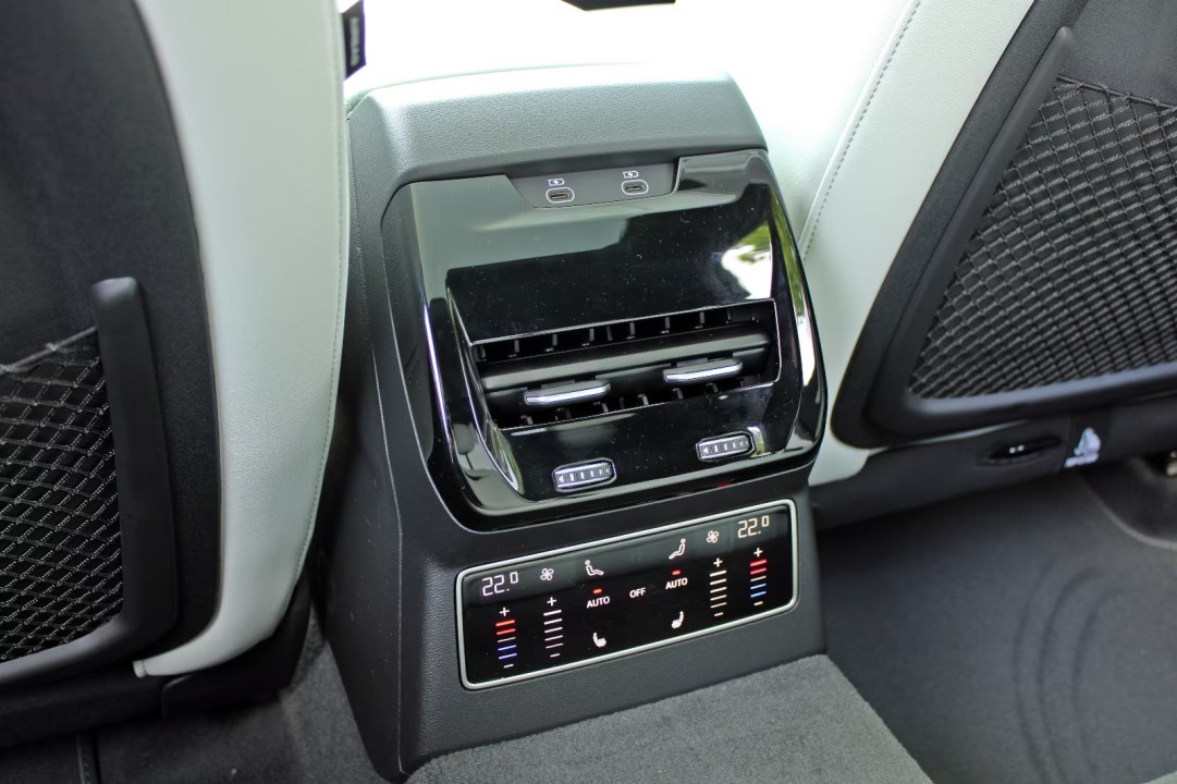 Audi A6 Limousine e-hybrid quattro - foto 13