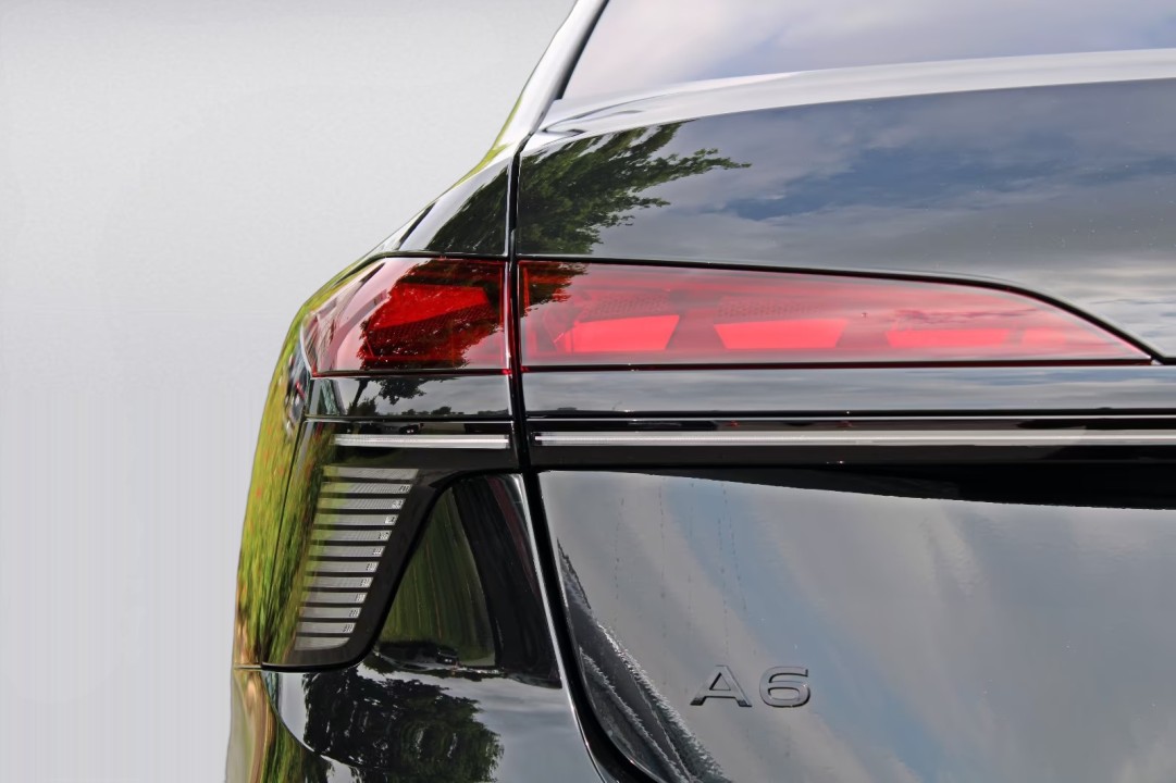 Audi A6 Limousine e-hybrid quattro - foto 23