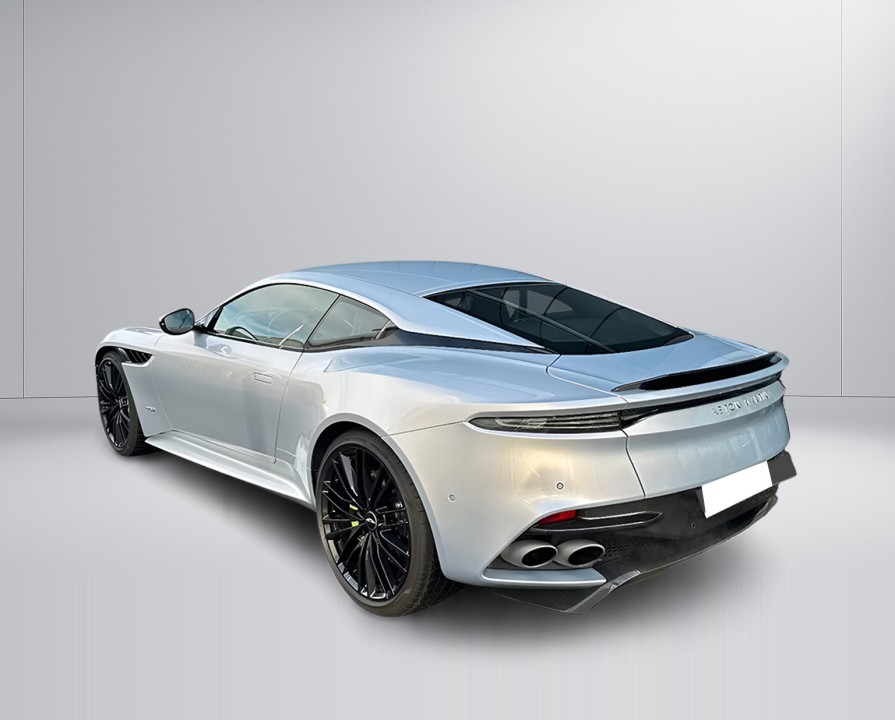 Aston Martin DBS Superleggera Coupe (4)
