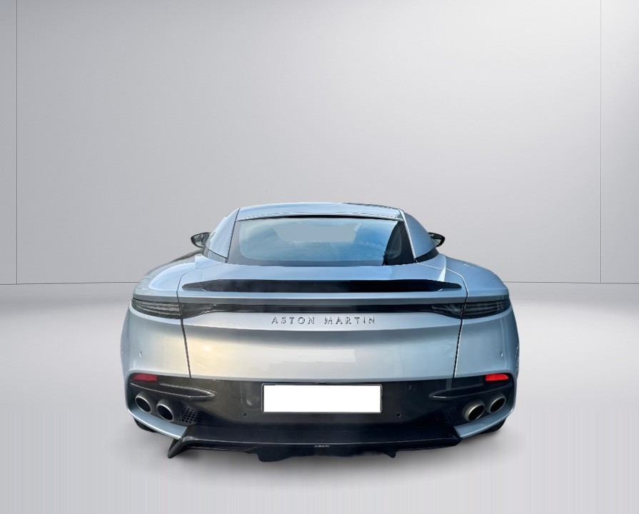 Aston Martin DBS Superleggera Coupe (5)