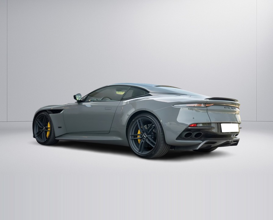 Aston Martin DBS Superleggera (5)
