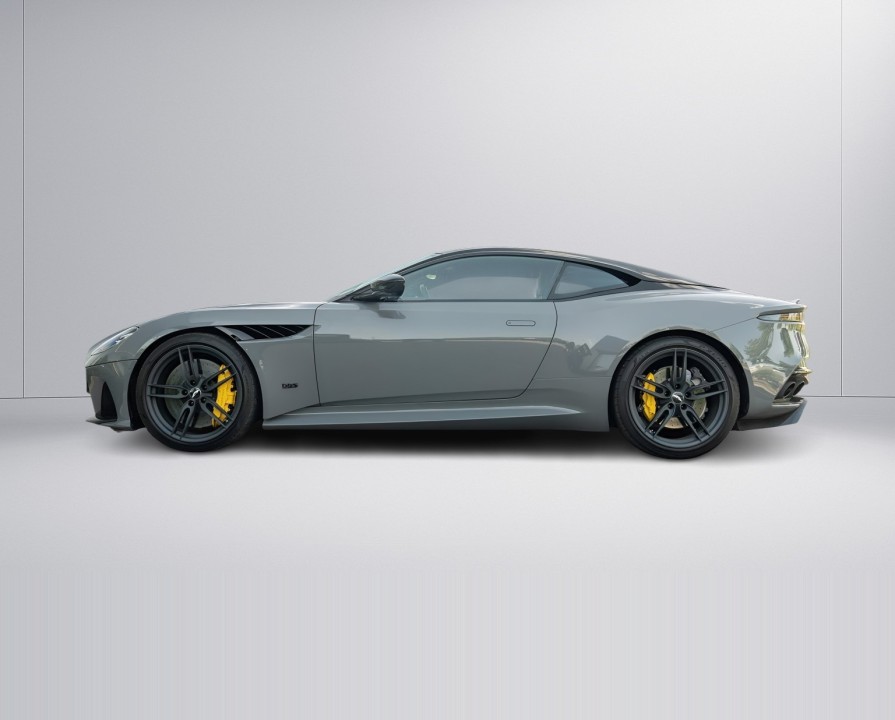 Aston Martin DBS Superleggera - foto 6