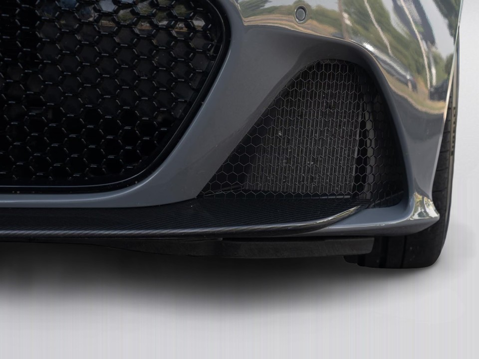 Aston Martin DBS Superleggera - foto 33